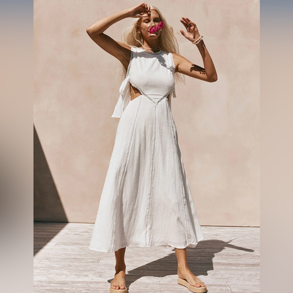 SABO Skirt White Aurelia Dress